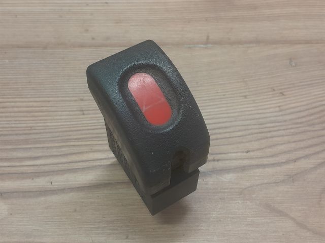 bontott OPEL CORSA B Vészvillogó Kapcsoló