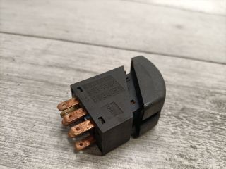 bontott OPEL CORSA B Vészvillogó Kapcsoló