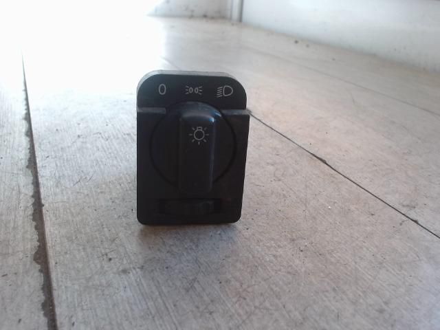 bontott OPEL CORSA B Világítás Kapcsoló