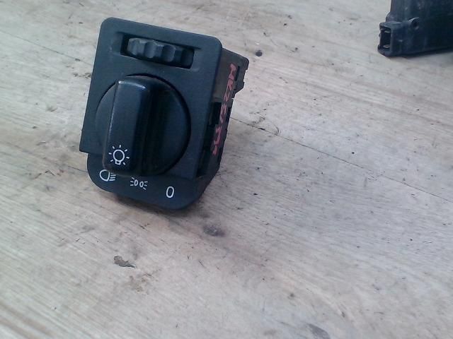 bontott OPEL CORSA B Világítás Kapcsoló