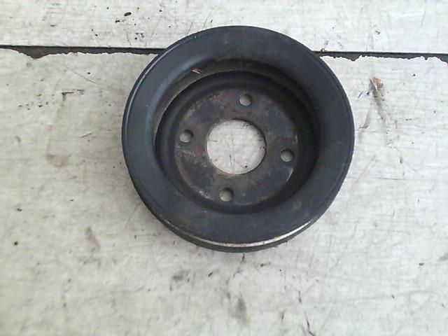 bontott OPEL CORSA B Vízpumpa Szíjtárcsa