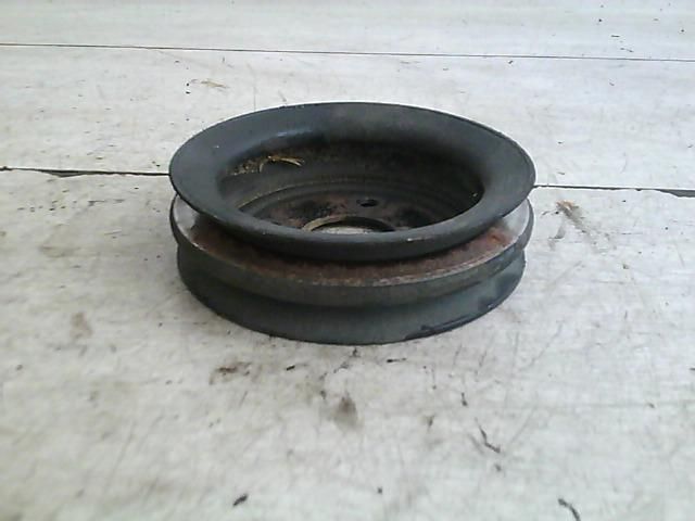 bontott OPEL CORSA B Vízpumpa Szíjtárcsa