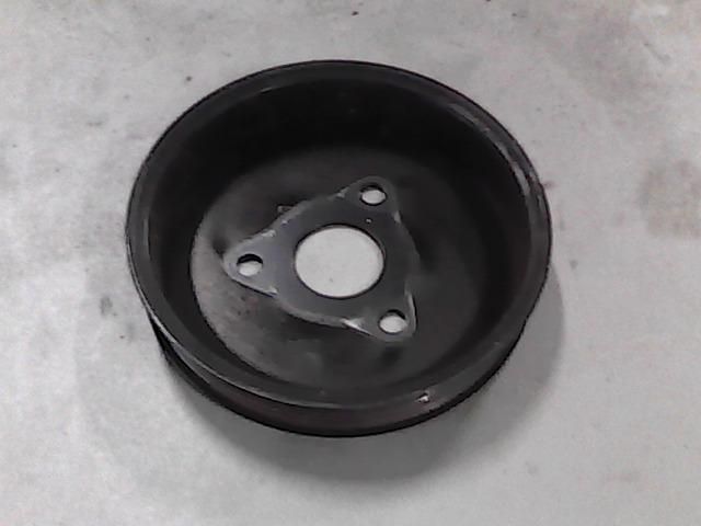 bontott OPEL CORSA B Vízpumpa Szíjtárcsa