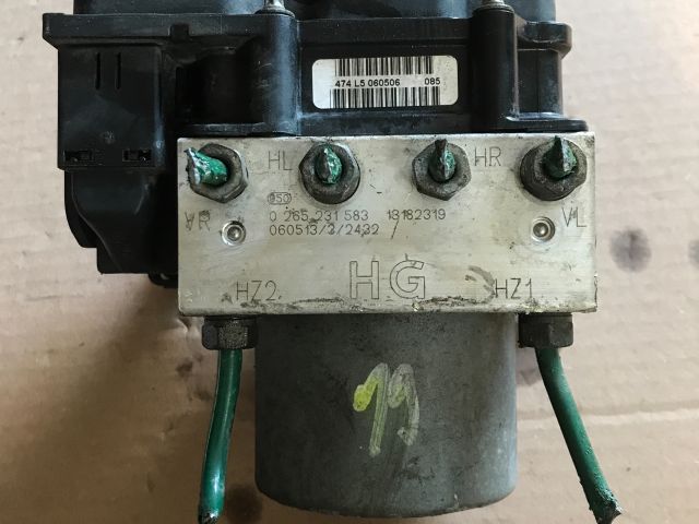 bontott OPEL CORSA C ABS Kocka