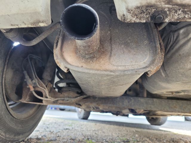 bontott OPEL CORSA C Bal első Féknyereg Munkahengerrel