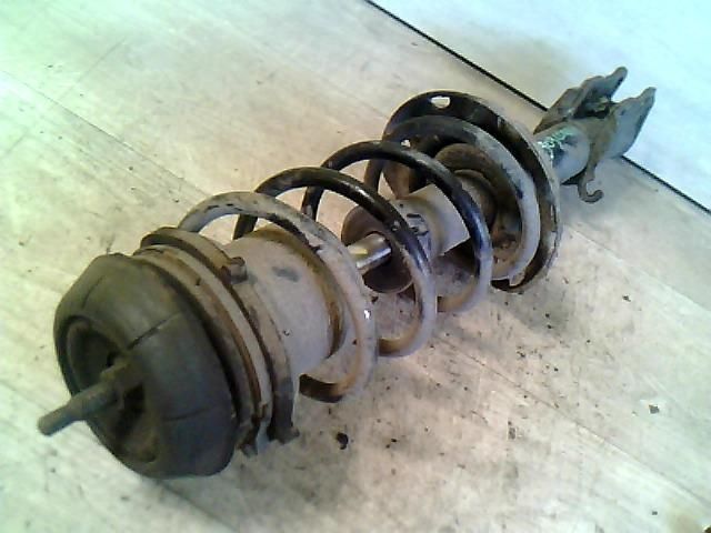 bontott OPEL CORSA C Bal első Gólyaláb (Lengécsillapító, Rugó)