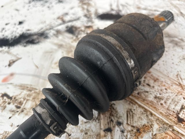 bontott OPEL CORSA C Bal Féltengely