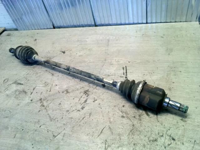 bontott OPEL CORSA C Bal Féltengely