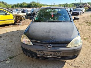 bontott OPEL CORSA C Biztosítéktábla Motortér