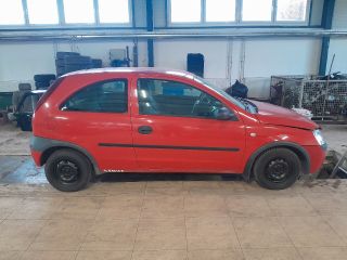 bontott OPEL CORSA C Biztosítéktábla Motortér