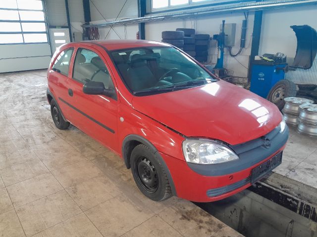 bontott OPEL CORSA C Biztosítéktábla Motortér