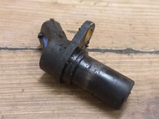 bontott OPEL CORSA C Főtengely Fordulatszám Jeladó