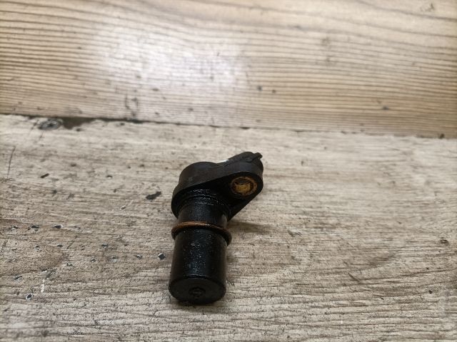 bontott OPEL CORSA C Főtengely Fordulatszám Jeladó