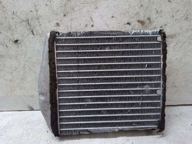 bontott OPEL CORSA C Fűtőradiátor