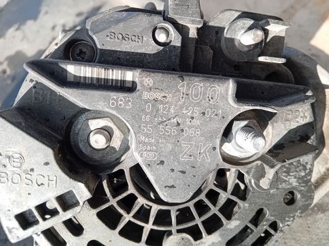 bontott OPEL CORSA C Generátor