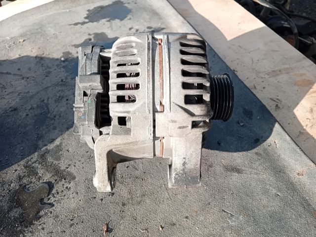 bontott OPEL CORSA C Generátor