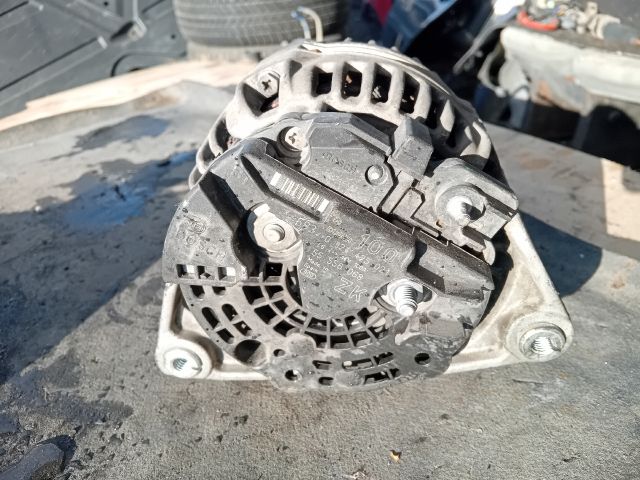 bontott OPEL CORSA C Generátor