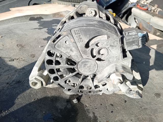 bontott OPEL CORSA C Generátor