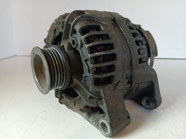 bontott OPEL CORSA C Generátor