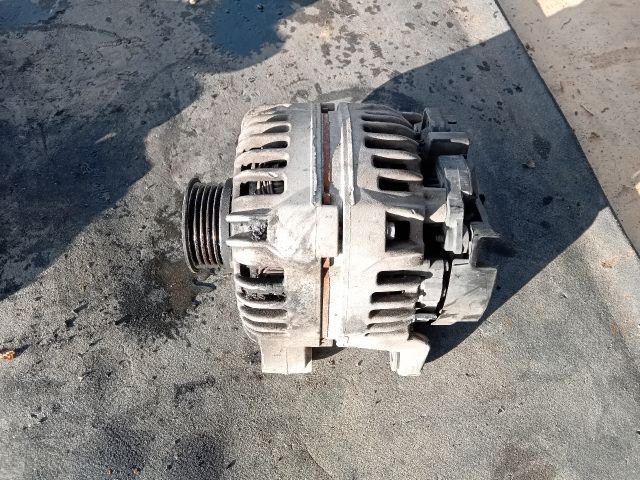 bontott OPEL CORSA C Generátor