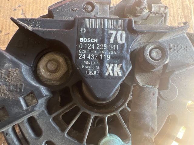 bontott OPEL CORSA C Generátor