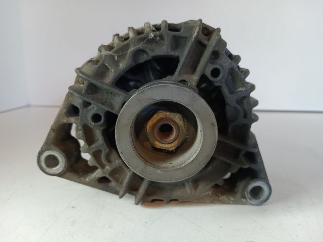 bontott OPEL CORSA C Generátor