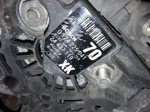 bontott OPEL CORSA C Generátor