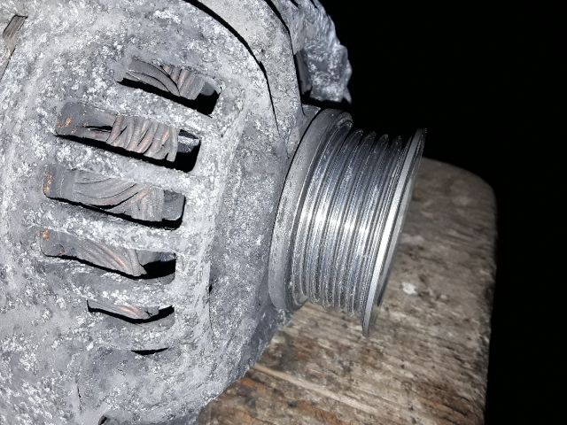 bontott OPEL CORSA C Generátor