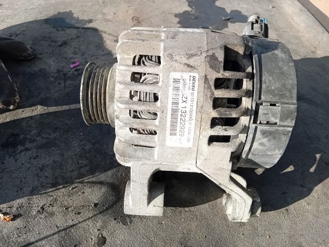 bontott OPEL CORSA C Generátor