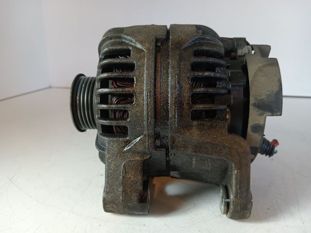 bontott OPEL CORSA C Generátor