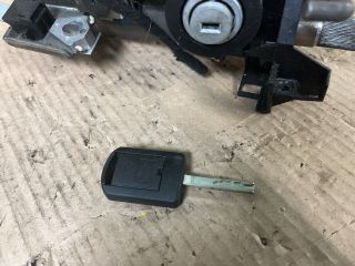 bontott OPEL CORSA C Gyújtáskapcsoló Házzal