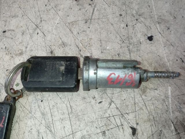 bontott OPEL CORSA C Gyújtáskapcsoló