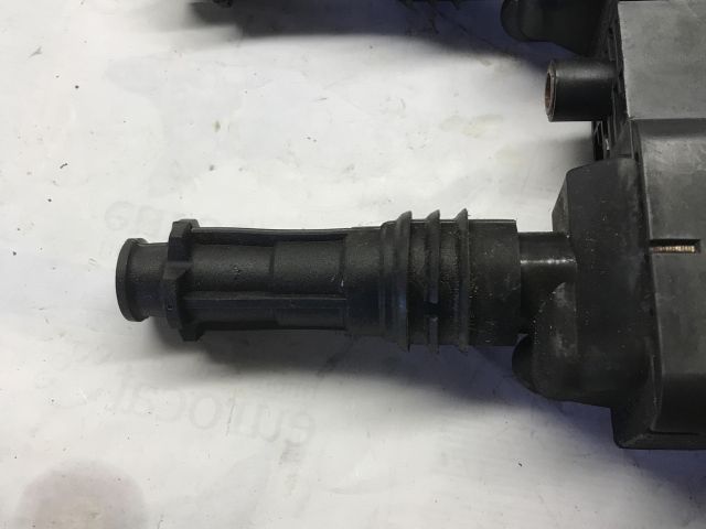 bontott OPEL CORSA C Gyújtótrafó