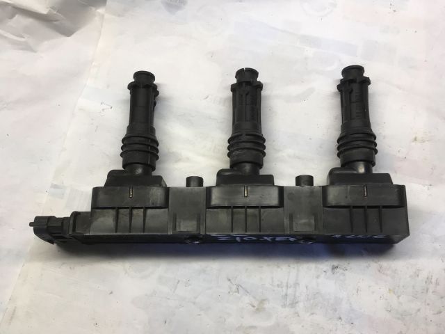 bontott OPEL CORSA C Gyújtótrafó