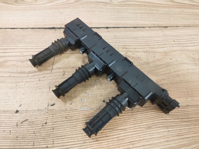 bontott OPEL CORSA C Gyújtótrafó