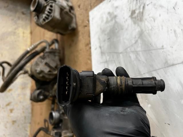 bontott OPEL CORSA C Gyújtótrafó