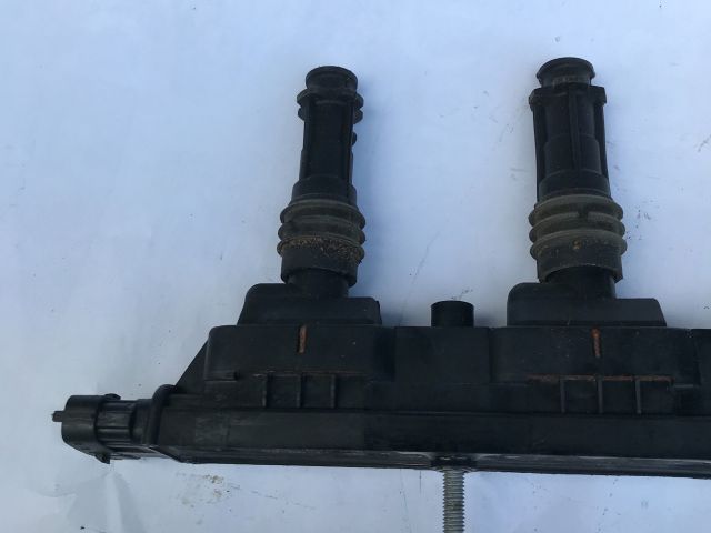 bontott OPEL CORSA C Gyújtótrafó