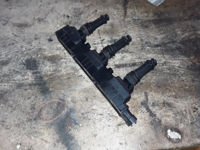 bontott OPEL CORSA C Gyújtótrafó