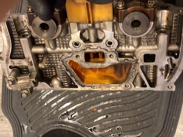 bontott OPEL CORSA C Hengerfej