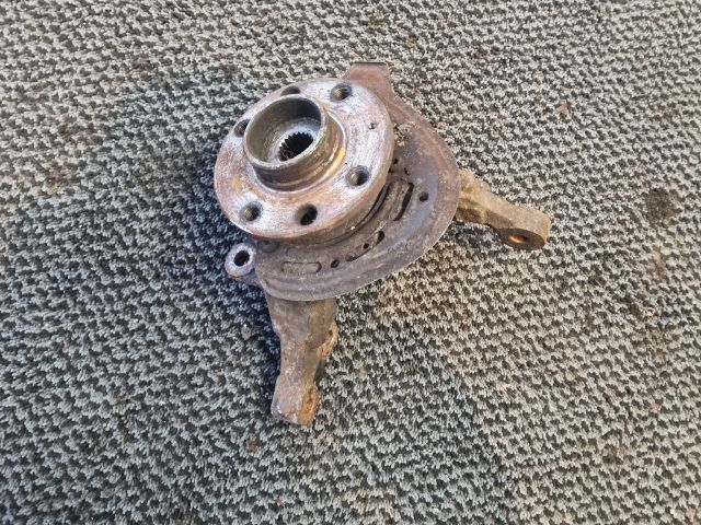 bontott OPEL CORSA C Jobb első Csonkállvány Kerékaggyal