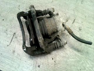 bontott OPEL CORSA C Jobb első Féknyereg Munkahengerrel