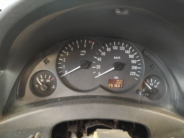 bontott OPEL CORSA C Jobb első Gólyaláb (Lengécsillapító, Rugó)