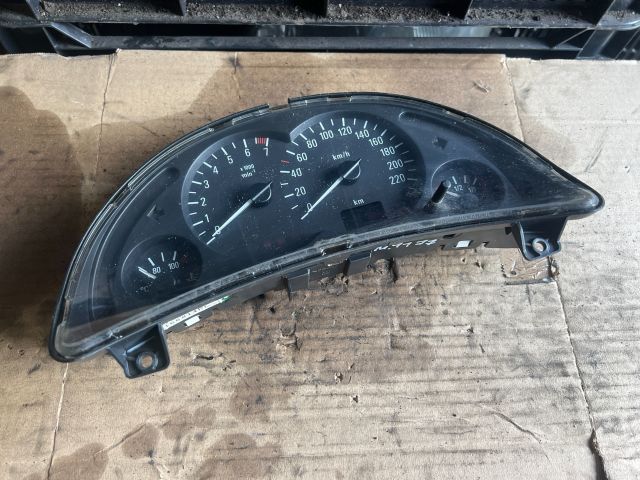 bontott OPEL CORSA C Kilométeróra