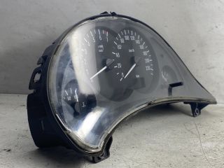 bontott OPEL CORSA C Kilométeróra