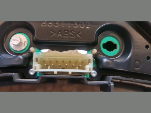 bontott OPEL CORSA C Kilométeróra