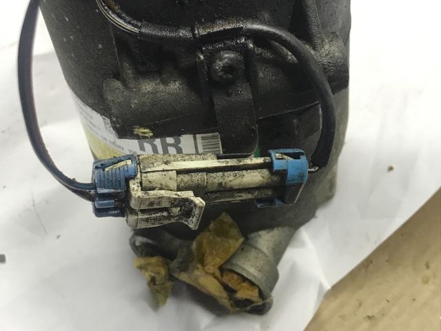 bontott OPEL CORSA C Klímakompresszor