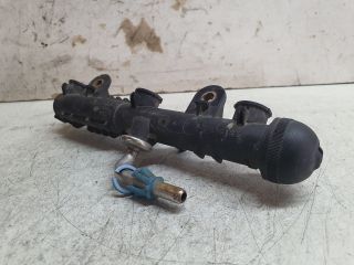 bontott OPEL CORSA C Közösnyomócső