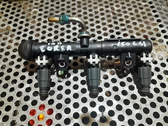 bontott OPEL CORSA C Közösnyomócső