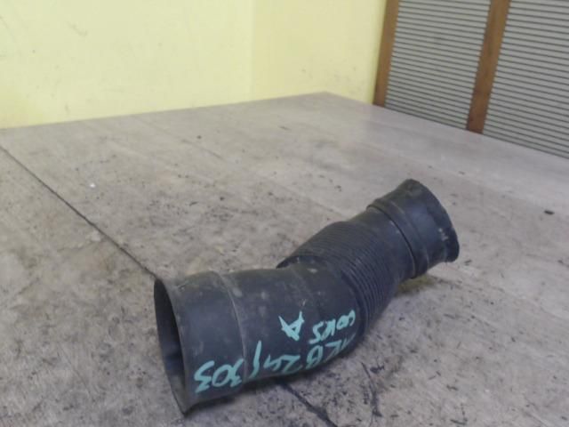 bontott OPEL CORSA C Légbeömlő Cső