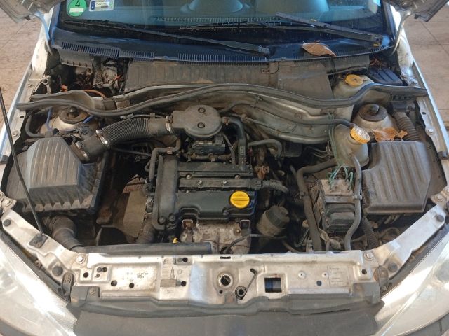 bontott OPEL CORSA C Légszűrő Ház